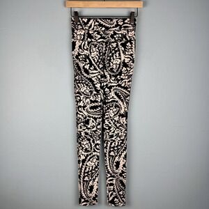 Free People Movement Womens XS Black White Floral Paisley High Rise Leggings